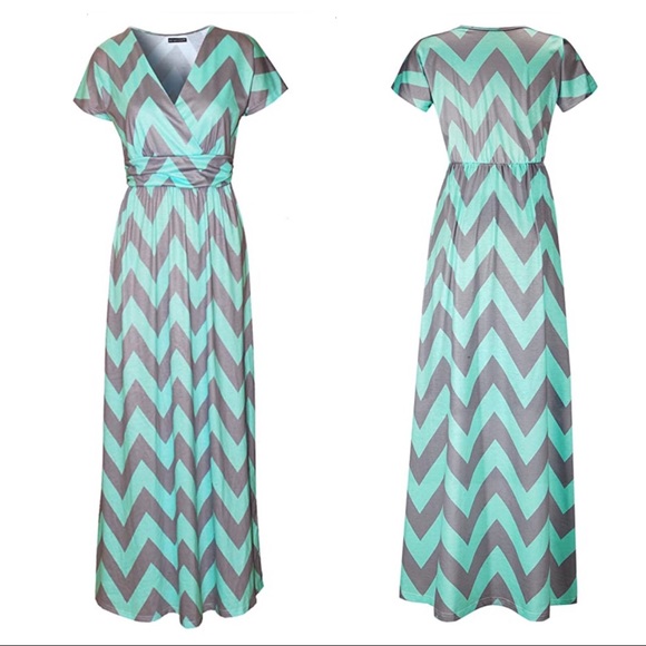 Dresses & Skirts - Mint / gray chevron summer maxi dress resort